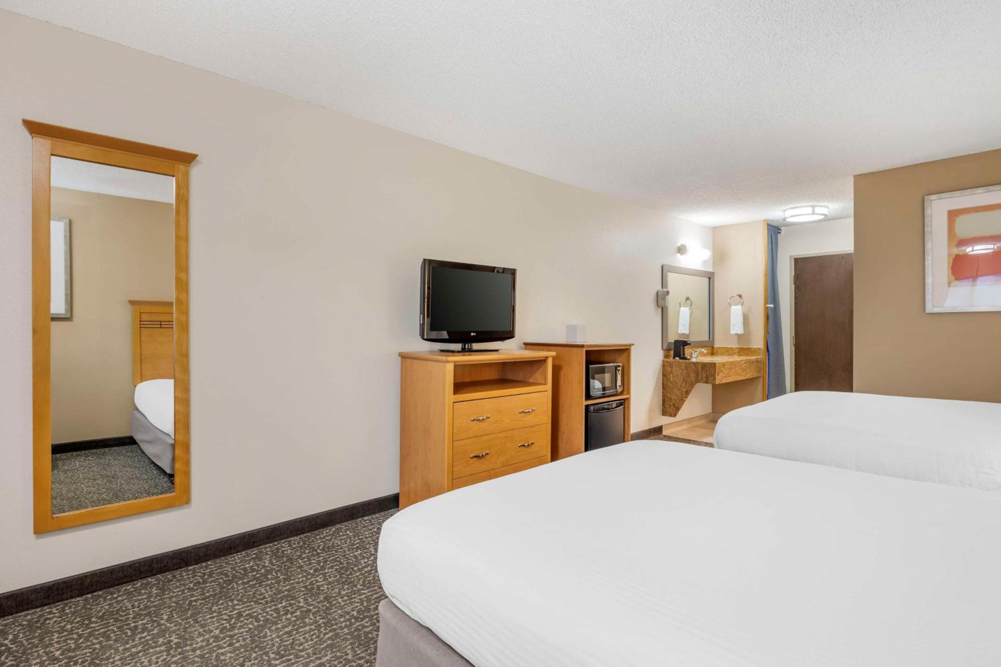 Best Western Aladdin Inn Келсо Экстерьер фото